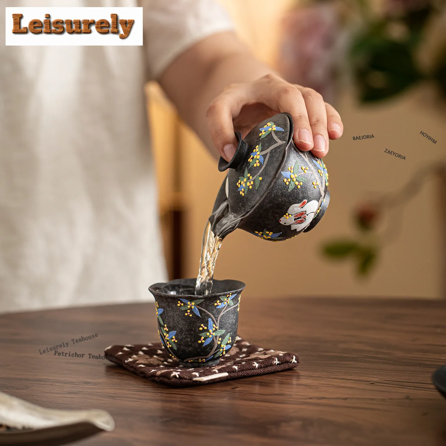 HOYIHM Hand-painted Moonlight Laurel Rabbit Gaiwan Zen Tea Tureen Tea Bowl With Lid Kit Tea Making Cover Bowl Teaset Ornaments