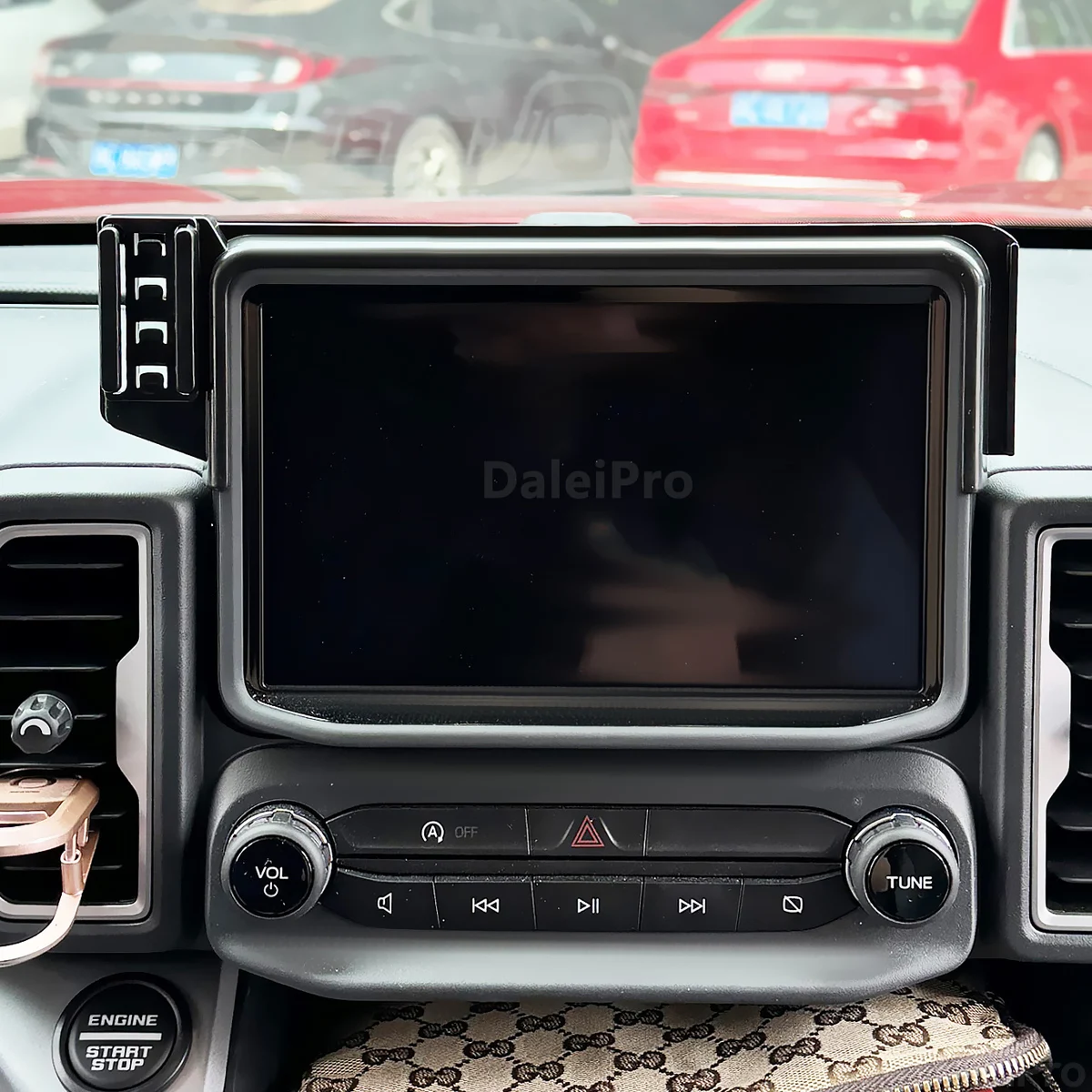 Für Ford Bronco Sport 2021-2024 Auto-Handyhalterung Bildschirm-Fixierclip Kabelloses Ladegerät Maßgefertigte Handy-Bildschirmhalterung Zubehör – Detail 2