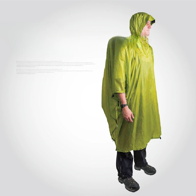 Outdoor camping, mountaineering, and tourism are commonly used raincoats. 15D lightweight raincoats are only 230g for adults