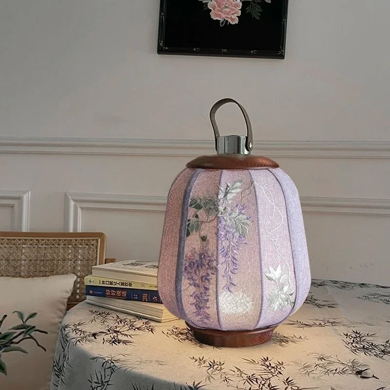 New Chinese heavy industry embroidered portable lamp, bedroom bedside night lamp