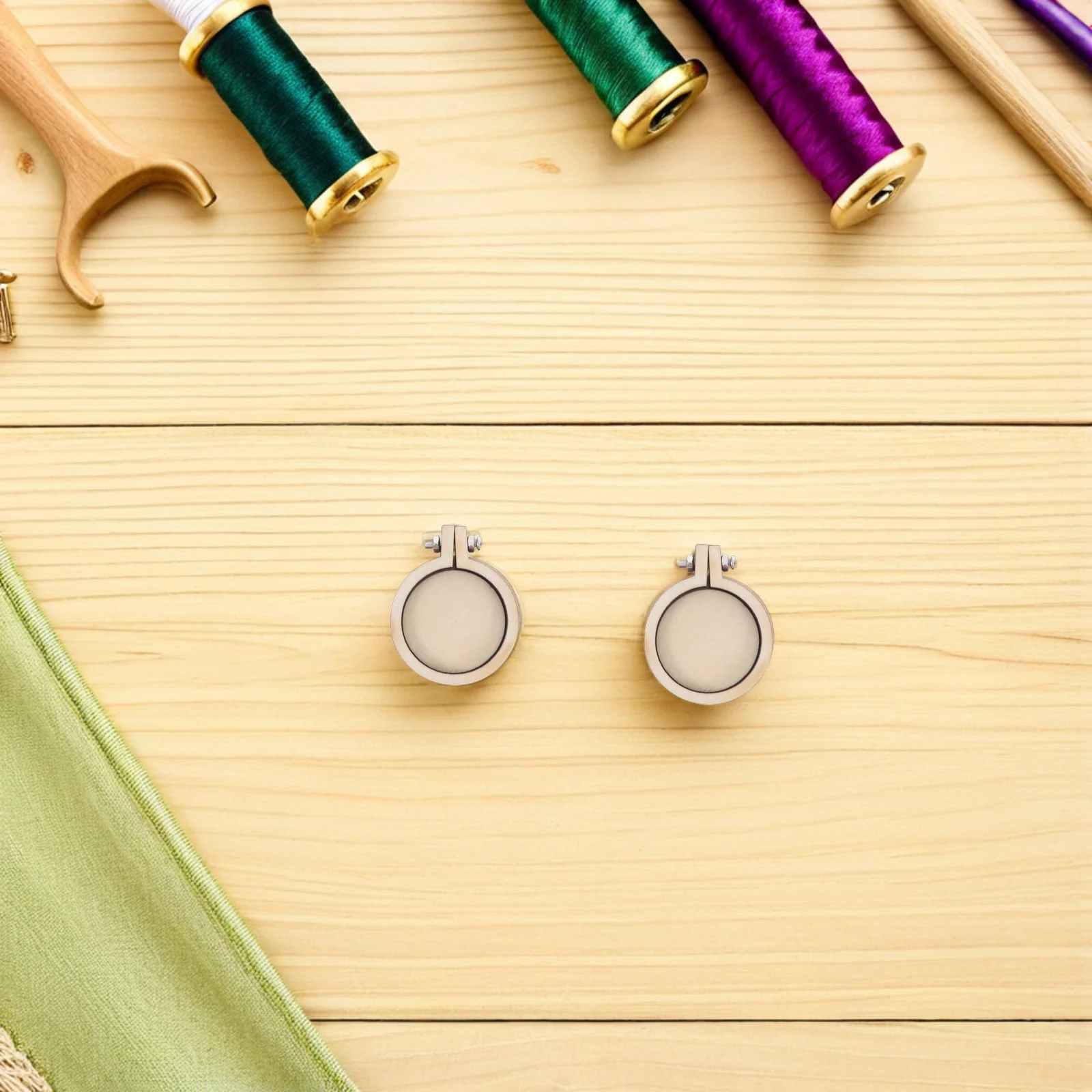 

10Pcs Mini Embroidery Hoops Small Round Wooden Adjustable Frame Cross Stitch Ring for DIY Pendant Crafts Sewing Beige