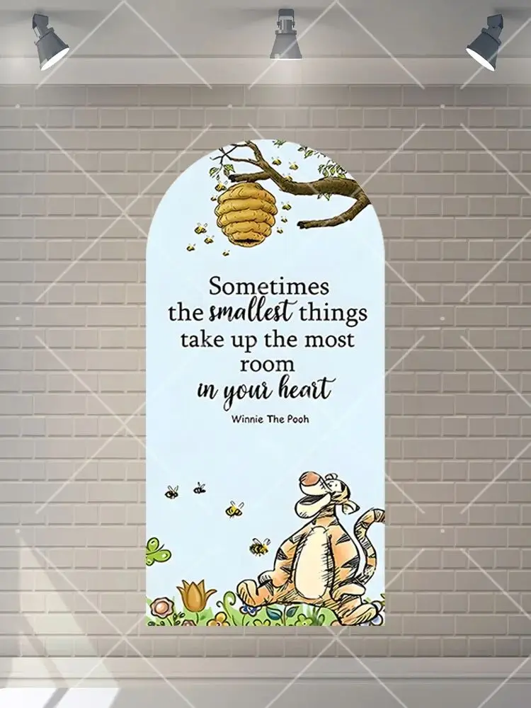 VIKAMA Couverture d'arrière-plan en arc d'ours de dessin animé, toile de fond décorative pour les premières fêtes d'anniversaire des enfants ou les baptêmes de bébé