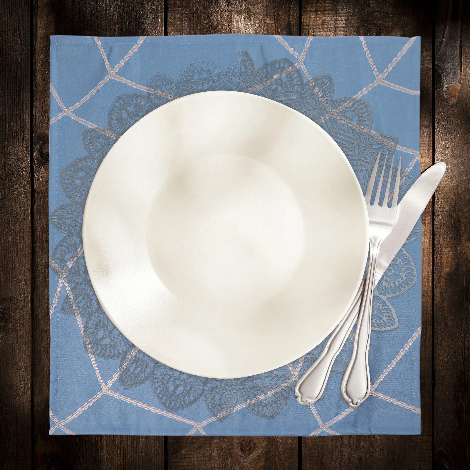 

2Pcs Stylish Peacock Tail Pattern Placemat Functional Protective Dish Mat for Festival Dining Room Decoration Home Placemat