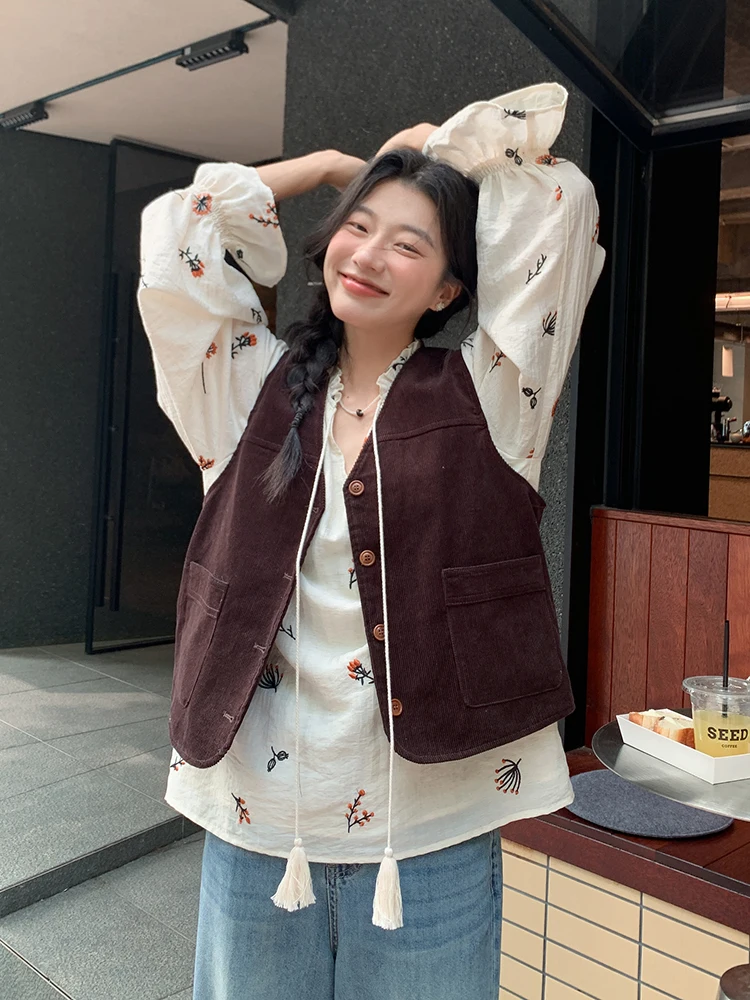 

Coffee Color Retro V-ne ket Vest Jaet Women's Spring New Sle Beautiful Layering Vest Top Matched with Other Materials