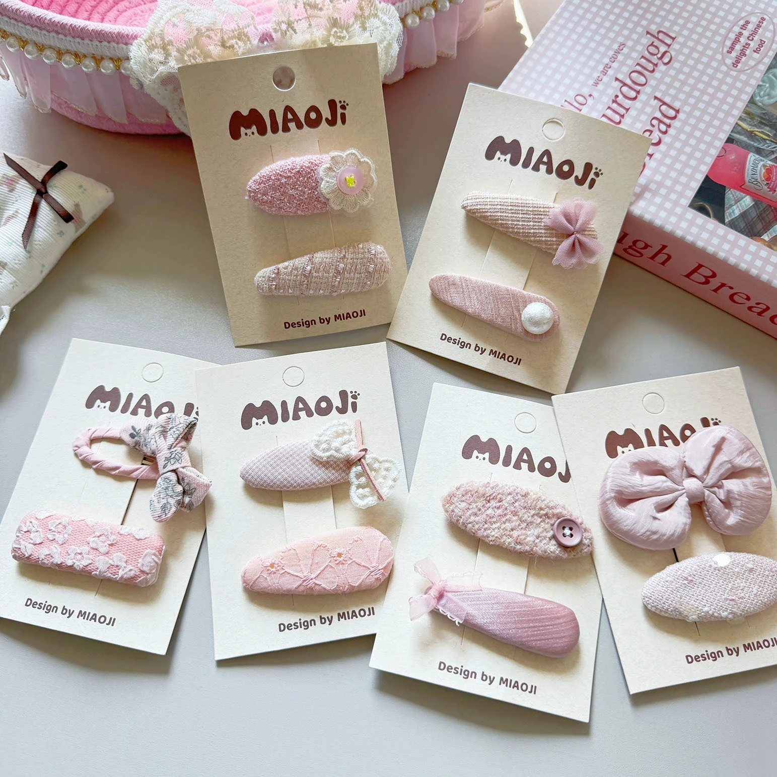 

Cute Bow Hair Clip for Girls Pink Snap Clips Children Hairpins Baby Hair Accessories Kids Side Clips Hair Holder Cute Hairclips