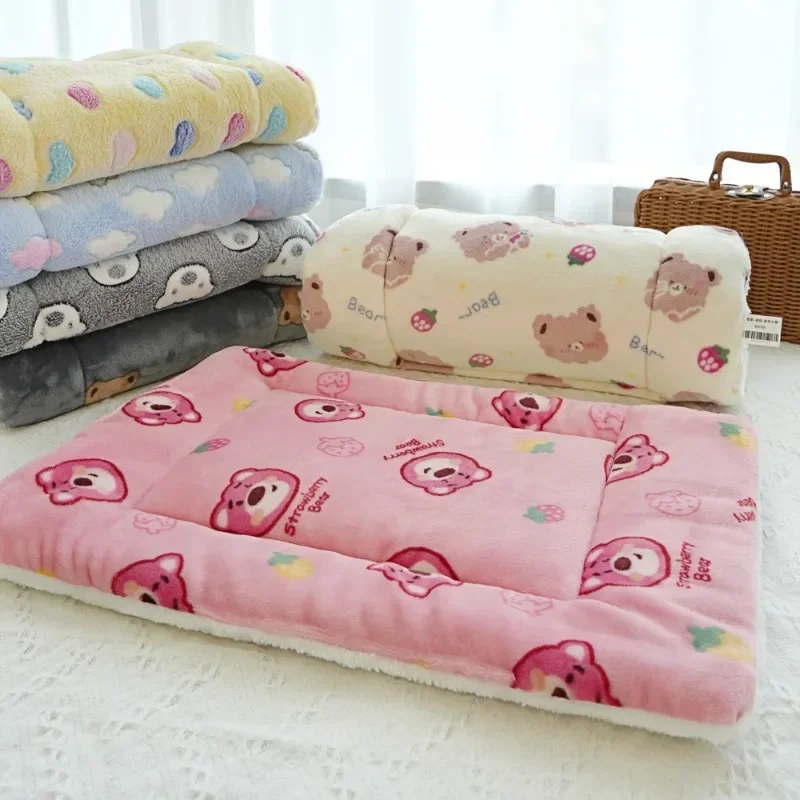 Kennel Mat Cat Dog Sleep Four Seasons Pet Blanket Warm Blanket Pet Products Supplies Beds and Furniture Removable Accessories