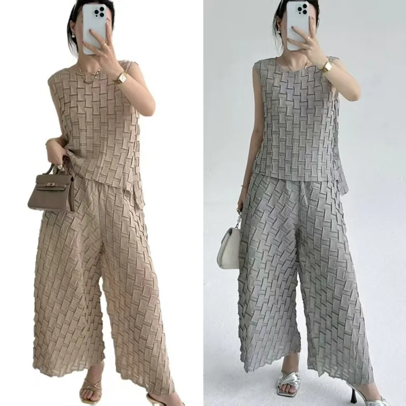

Miyake Pleated Pants Set 2025 Summer New Fashion Suit Loose Versatile Casual Women's Pleated Square Design Sense 2-piece Set