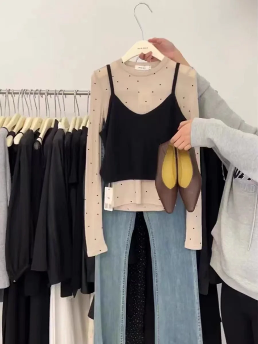 

Корейский модный комплект из двух предметов: укороченный вязаный топ в горошек с длинными рукавами и белье для похудения, для женщин, лето 2024