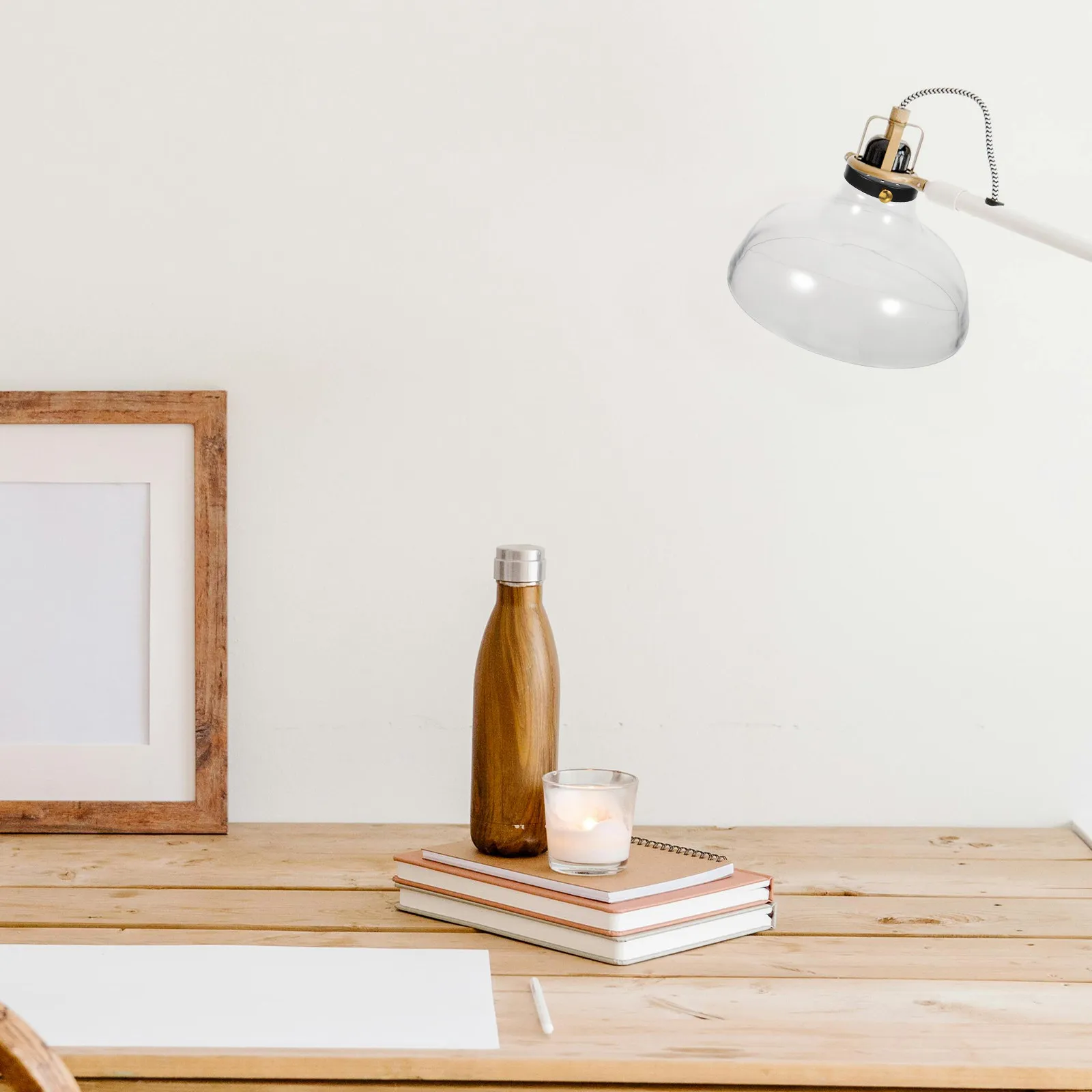 

Стеклянный плафон ручной выдувки из высокопрочного боросиликатного стекла, прозрачный, в форме воронки, для подвесных, потолочных, настенных светильников и торшеров