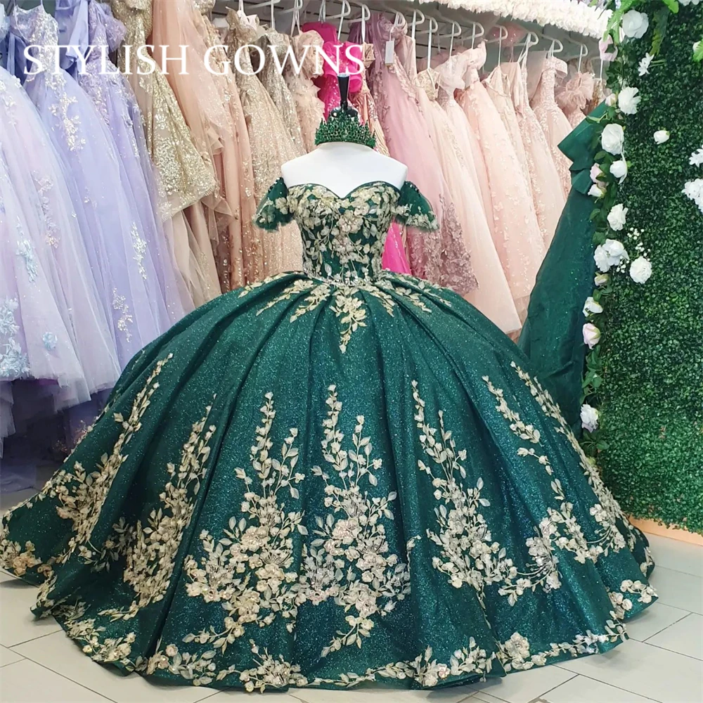 

Emerald Green Appliques Quinceanera Dresses Ball Gown Sweetheart Lace-Up Party Dress Beauty Pageant Gowns Sweet 16 Customized