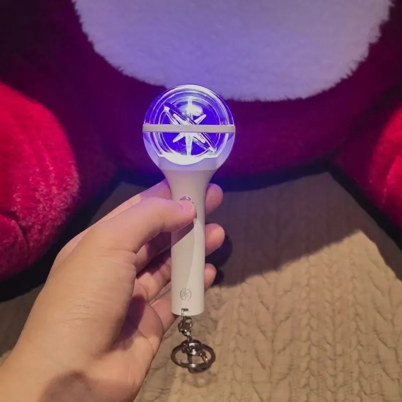 New 13CM kpop Daniela Mini Lightstick Flashlight Cute Daniela Yoonchae Lara Flash Light Keychain Luminous Pendant For Fans Gifts