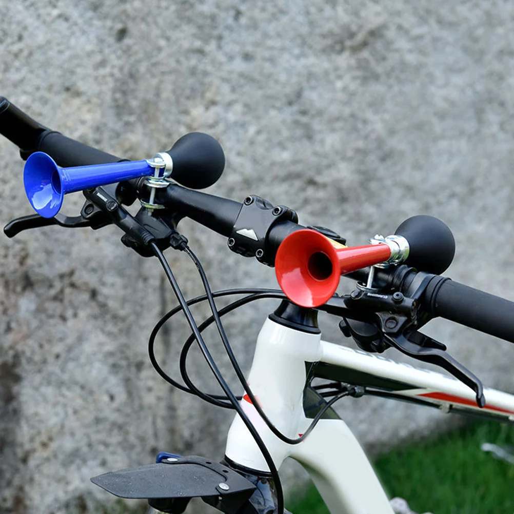 

3Pcs Portable Hand-Squeeze Bike Bell Loud Clear Sound Fits Mountain Road Kids Bikes Versatile Wear-Resistant Cycling Accessory