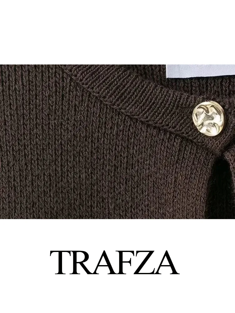 

TRAFZA Women Fashion Autumn Sweater Coats Solid O-Neck Long Sleeves Tassel Decoration Button Female Casual Loose Cardigans