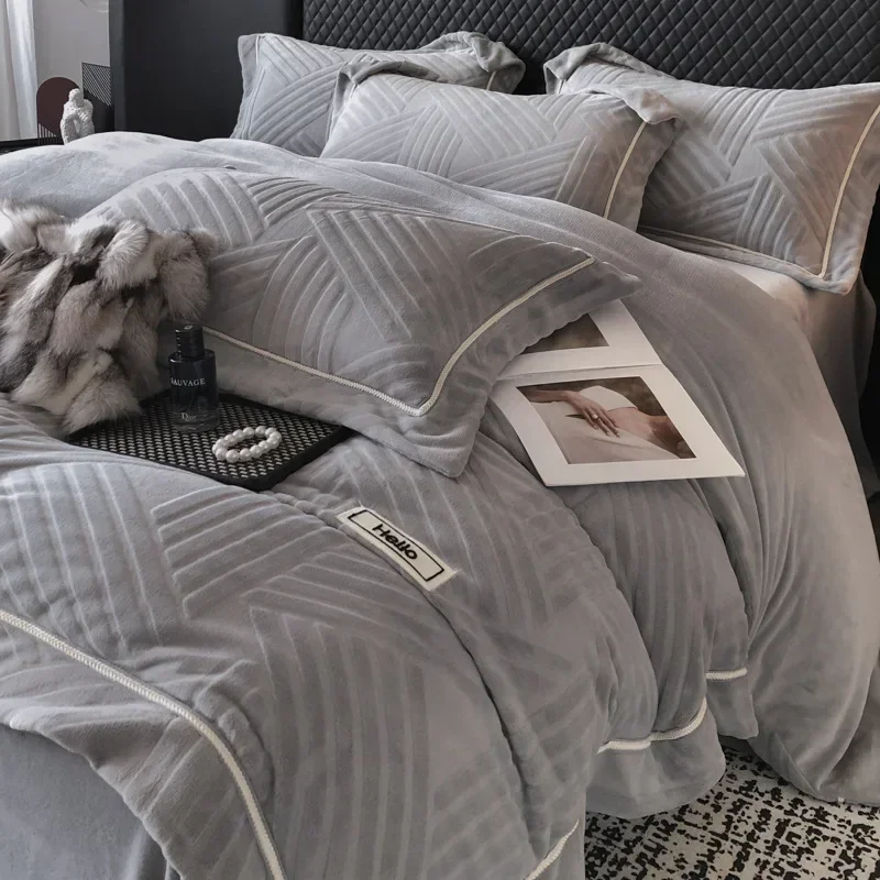 Light luxury winter thickened rabbit fleece four-piece set, high-grade milk fleece warm bedding simple kit series