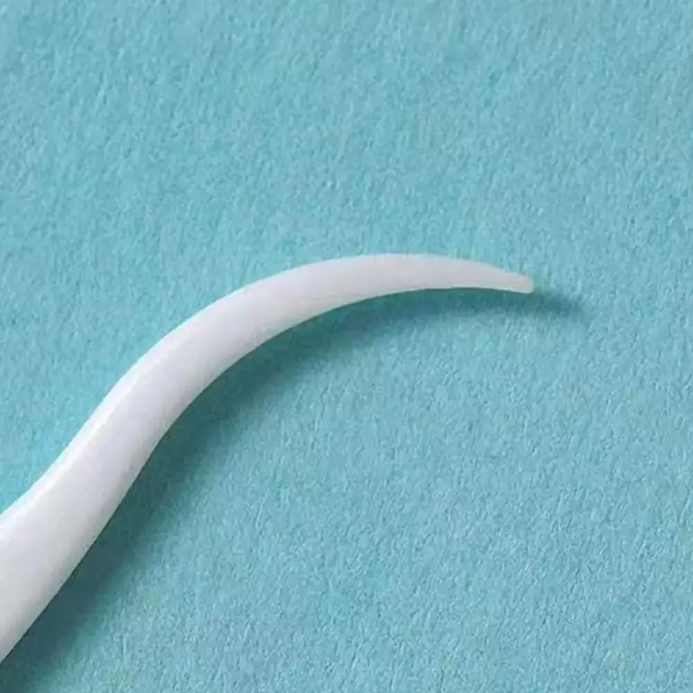 50Pcs/Box High Tensile Strength Dental Floss Carrying Case Disposable Portable Floss Box Fresh Flavor Toothpick