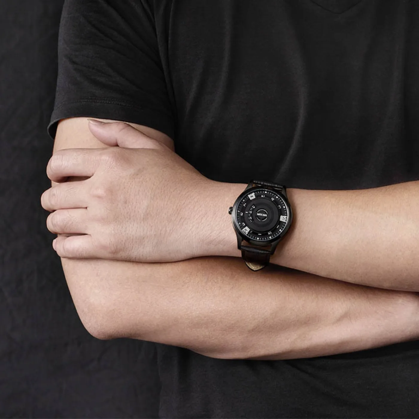 MEGIR Men Watches Luxury Leather Strap Sport Military Watch Male Clock Waterproof Casual Quartz Wristwatch Reloj Hombre 1067 - view 5