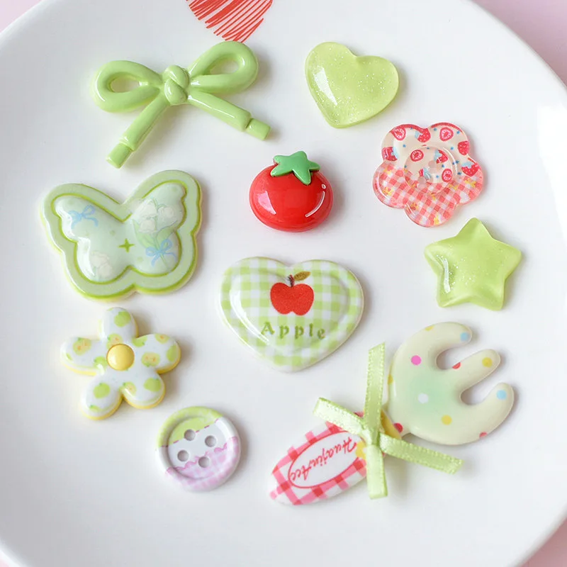 10 قطع من الأحذية الصيفية للفتيات على شكل فراشة حب جديدة قابلة للإزالة DIY إكسسوارات الديكور هدايا صغيرة لطيفة للفتيات