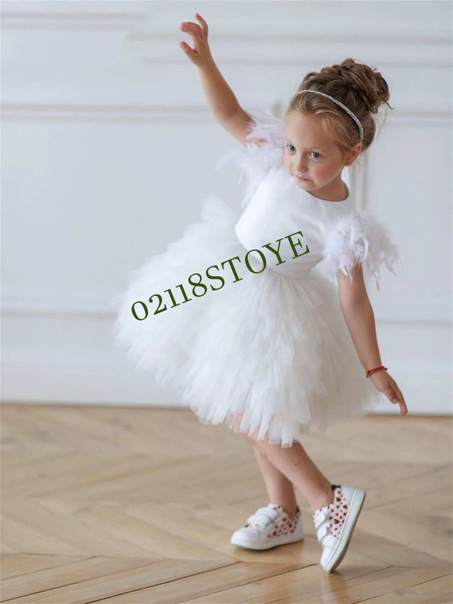 

White Flower Girl Dress Layers Girl Dress Feather Wedding Party Dress Kid's Birthday Dress First Communion Dress