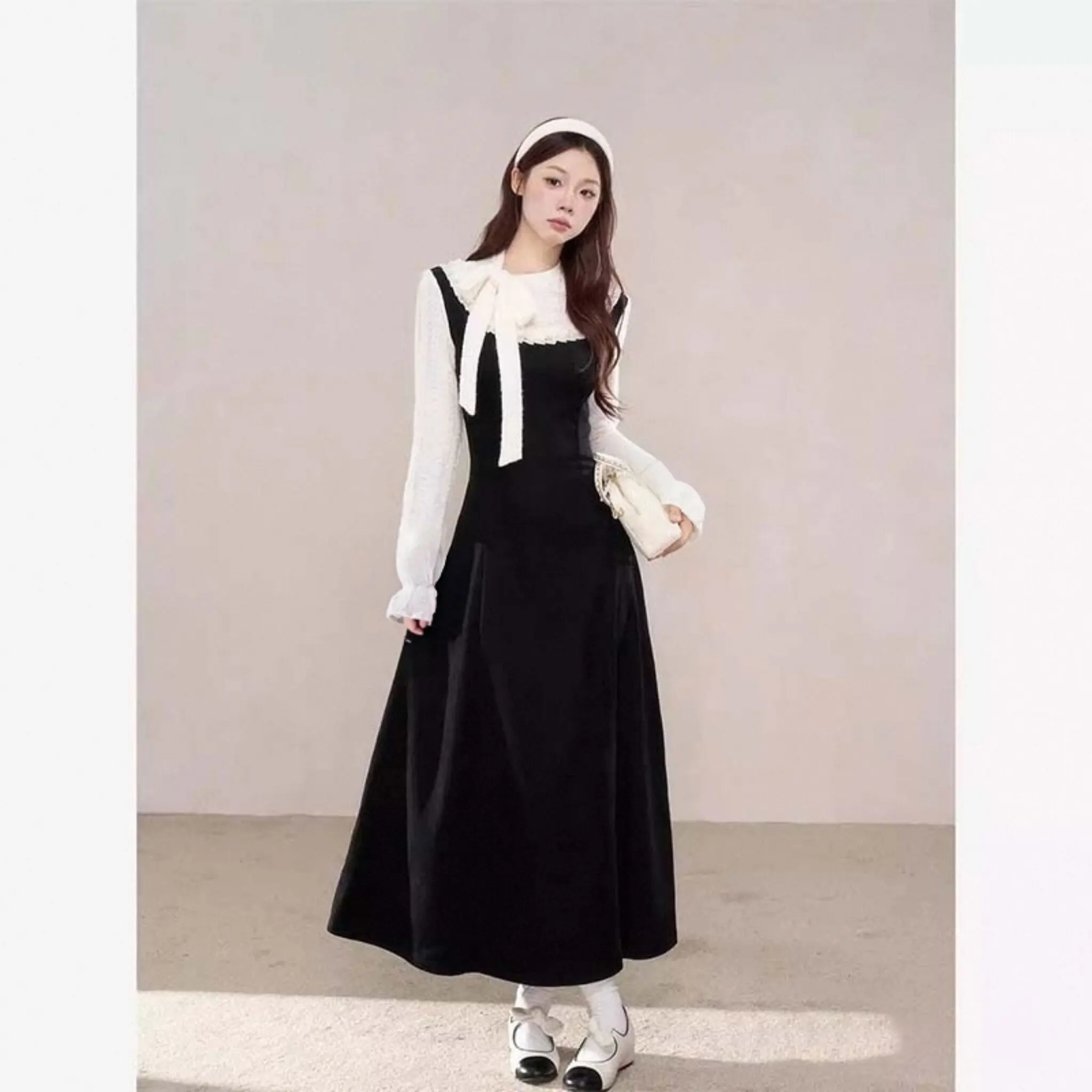 Długa spódnica damska z koronkowymi wstawkami, zimowa, nowa, wysoki stan, krój A, poliester, casual, okrągły dekolt.