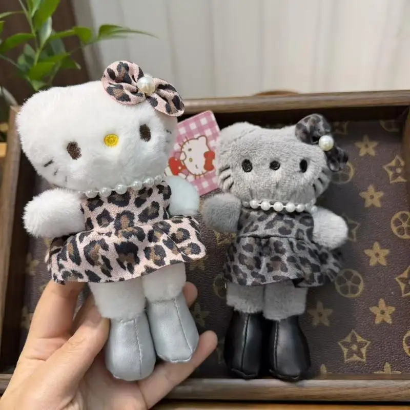 귀여운 산리오 롱 레그 헬로키티 블랙 스킨 플러시 키체인 펜던트 귀여운 만화 인형 장난감 백팩 펜던트 선물