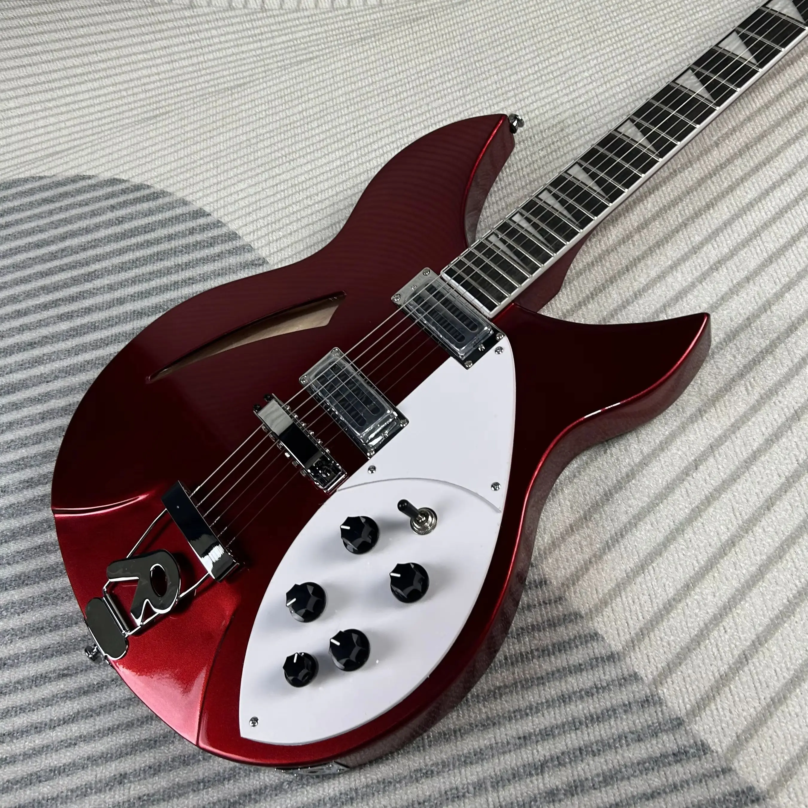 

Hot Sale 330 Model Electric Guitars Metallic Red Color Rosewood Fretboard R Tail Bridge