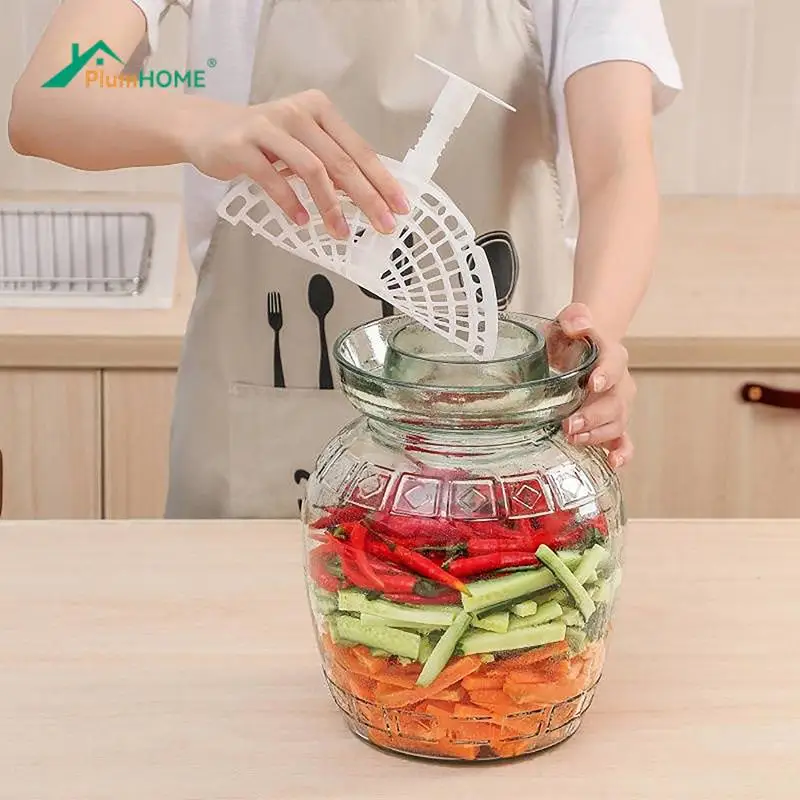 Pickle Jar Press Plastic Holder For Compaction In Kimchi Jar Pickle Jar Tool Korean Home Making Kimchi Kitchen Gadgets 15/19CM