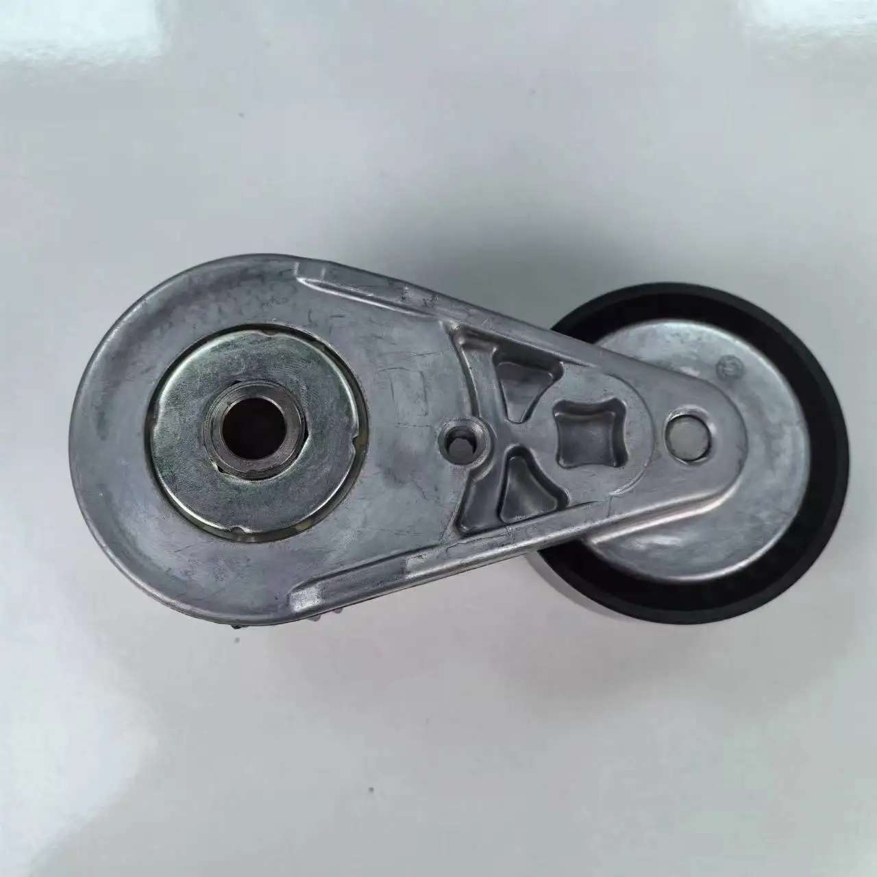 

E4G161025010 manufacturer wholesale tightening wheel auto parts pulley Arrizo 7 Tiggo 1.6