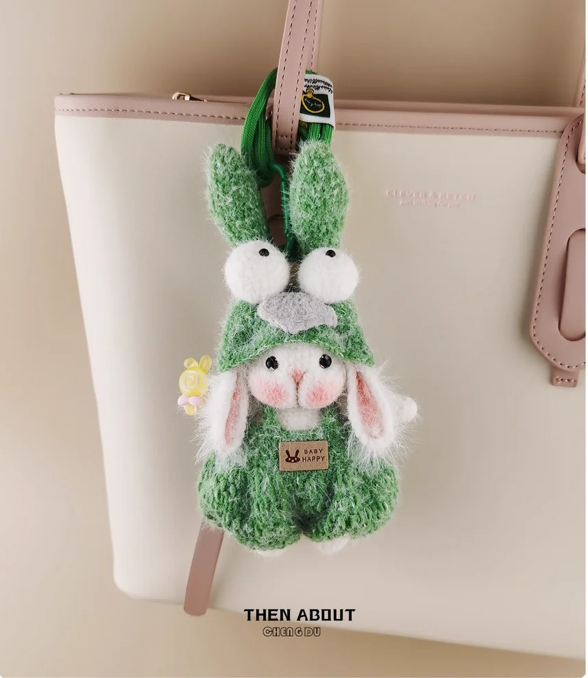 

Cute glaring candy rabbit doll bag pendant pendant backpack bag pendant doll gift