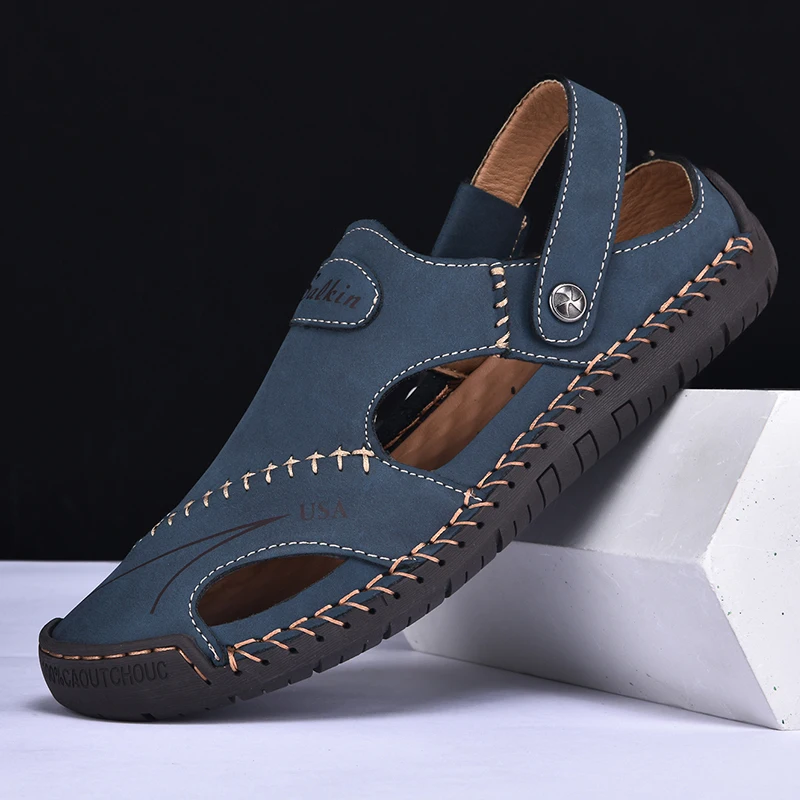 New Handmade Summer Sandals Men Breathable Leather Shoes Man Outdoor Men Sandals Antiskid Beach Sandals Hollow Shoes Fashion