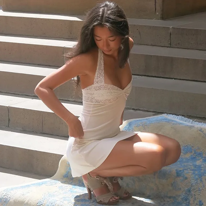 

Кружевное лоскутное мини-платье с лямкой на шее, женское сексуальное облегающее платье без бретелек с рюшами, Клубная одежда для дня рождения, отпуск, Vestidos, тонкая уличная одежда