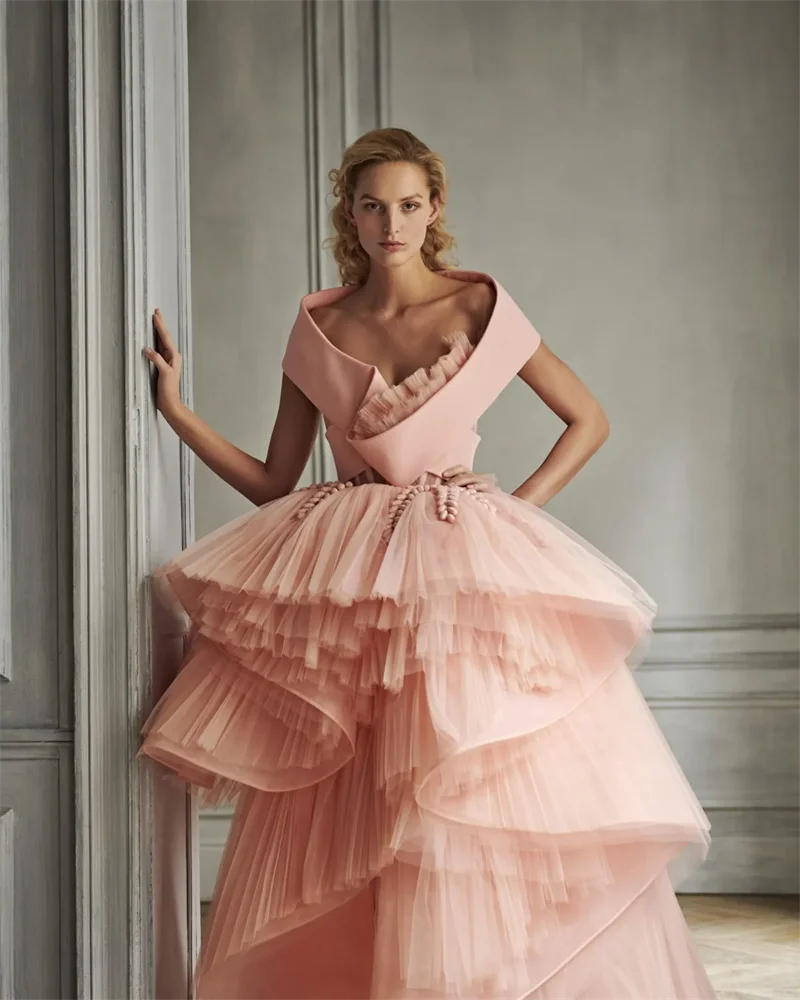 

A Line Prom Dresses Light Pink Ruffles Off Shoulder Evening Dress Party Red Carpet Formal Wear robes de soirée