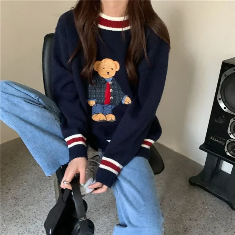 Kimotimo Cute Bear Jacquard Sweater Women Autumn Winter Contrast Color O-neck Loose Pullover Fashion Lazy Knitted Tops Vintage