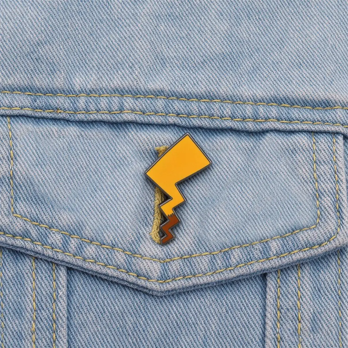 Animation Pikachu Lightning Tail Enamel Brooch Cartoon Elf Backpack Lapel Metal Badge Cosplay Clothing Accessories Jewelry Gifts