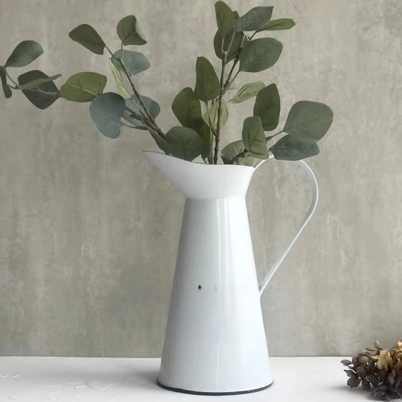 

French nostalgic home accessories dried flower arrangement flower bucket retro vase enamel kettle vase model room decoration