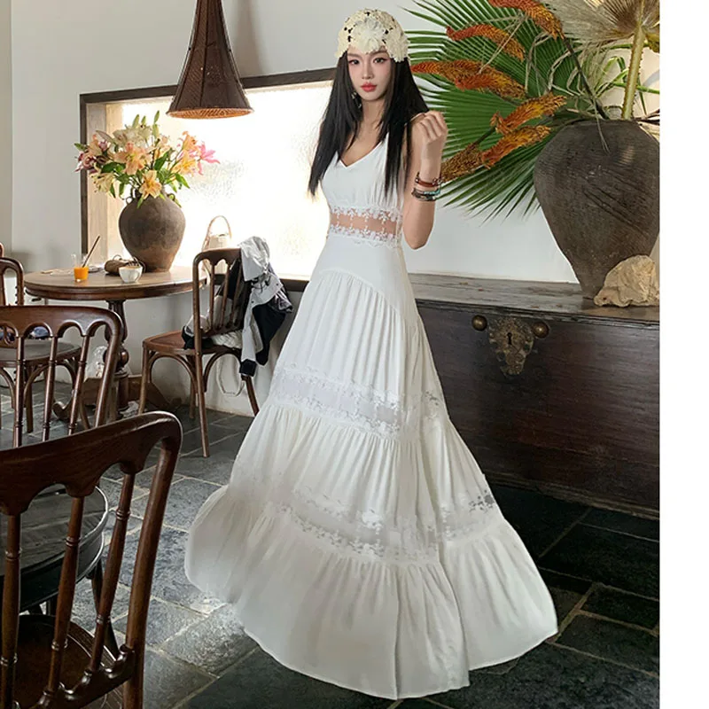 

2025 Summer Retro Fashion Lace Splicing Sling Dress Female Sexy Deep V Neck Backless High Waist Holiday Beach Long Dress Robe