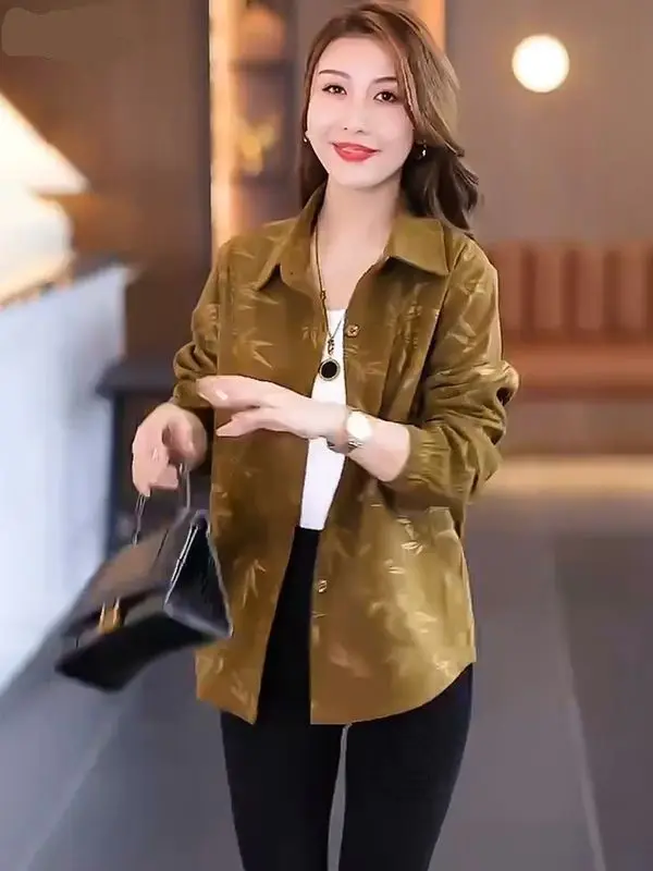 Corduroy Shirt Jacket for Women Loose and Versatile Age Reducing Small Fragrance Style Long Sleeved Jacket Trendy Top