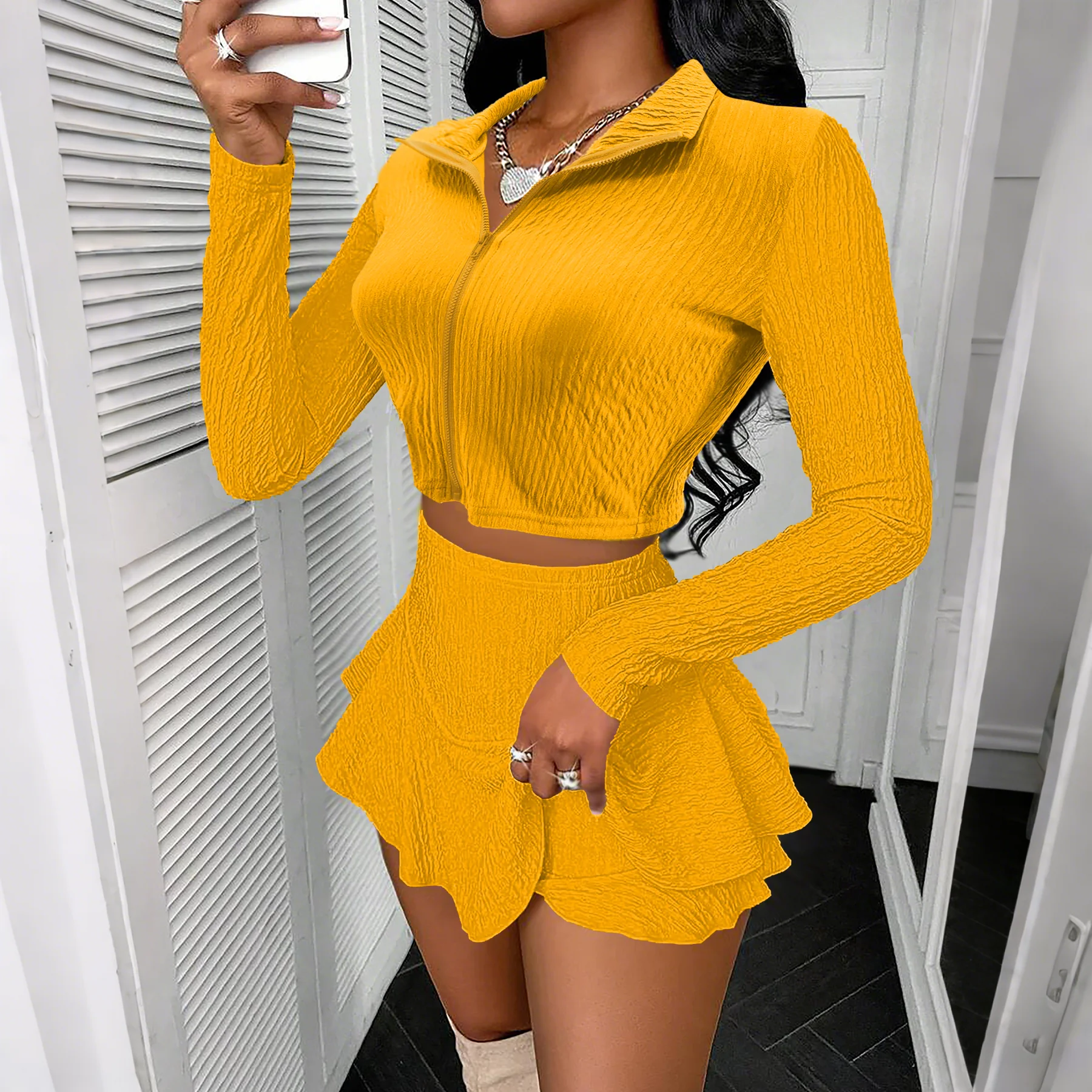 M3086 Women's Spring new collection: Eye-catching solid color zipper short top two-piece set, ruffled trouser skirt and half ski