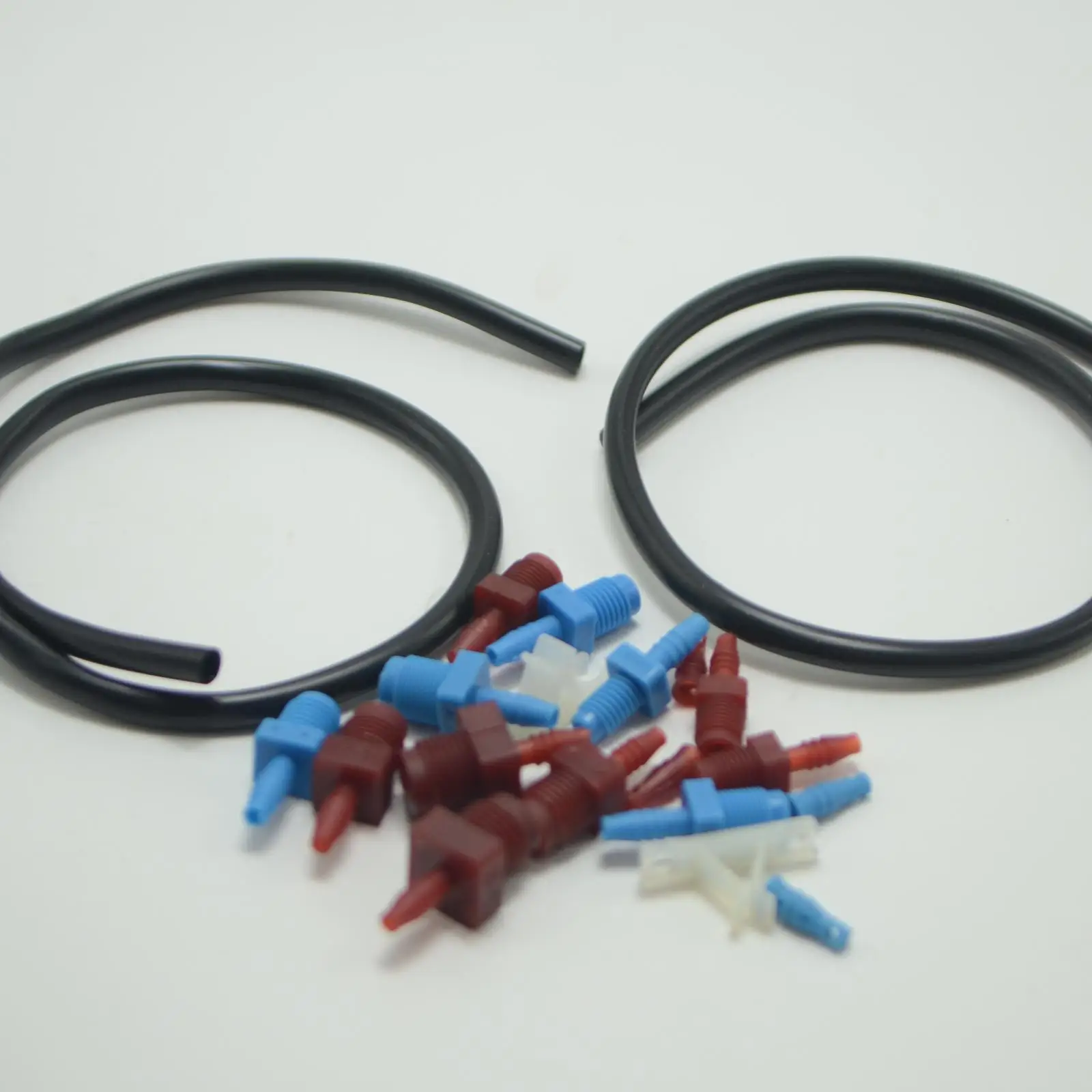 

Auto Brake Bleeding Kit Professional Cylinder Bleeder Tool PP Construction with Universal SAE Metric Fittings for Car Workshop