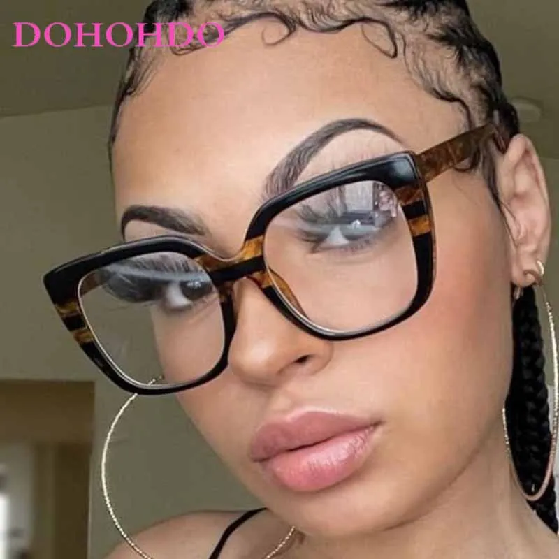 

New Fashion Oversized Cat Eye Sun Glasses Women Vintage Brand Driving Shades Summer Travel Outdoor Drive Sunglasses Female UV400