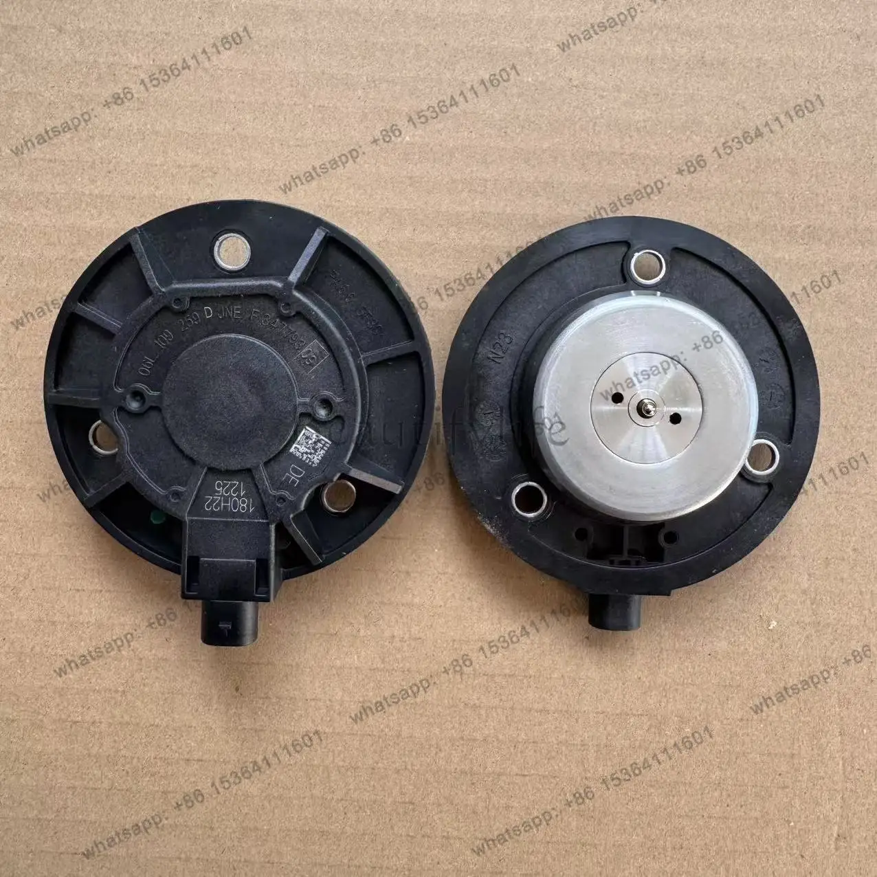 Engine Camshaft Adjuster for Car 06L109259D