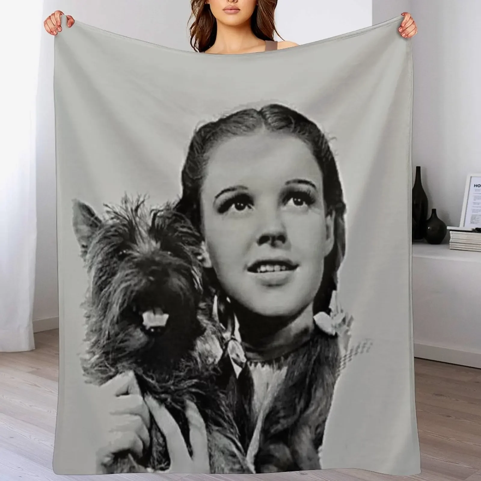 

Toto and Dorothy digital mask art print oz 2020 Throw Blanket Modern Design Soft Blanket for Home Decor