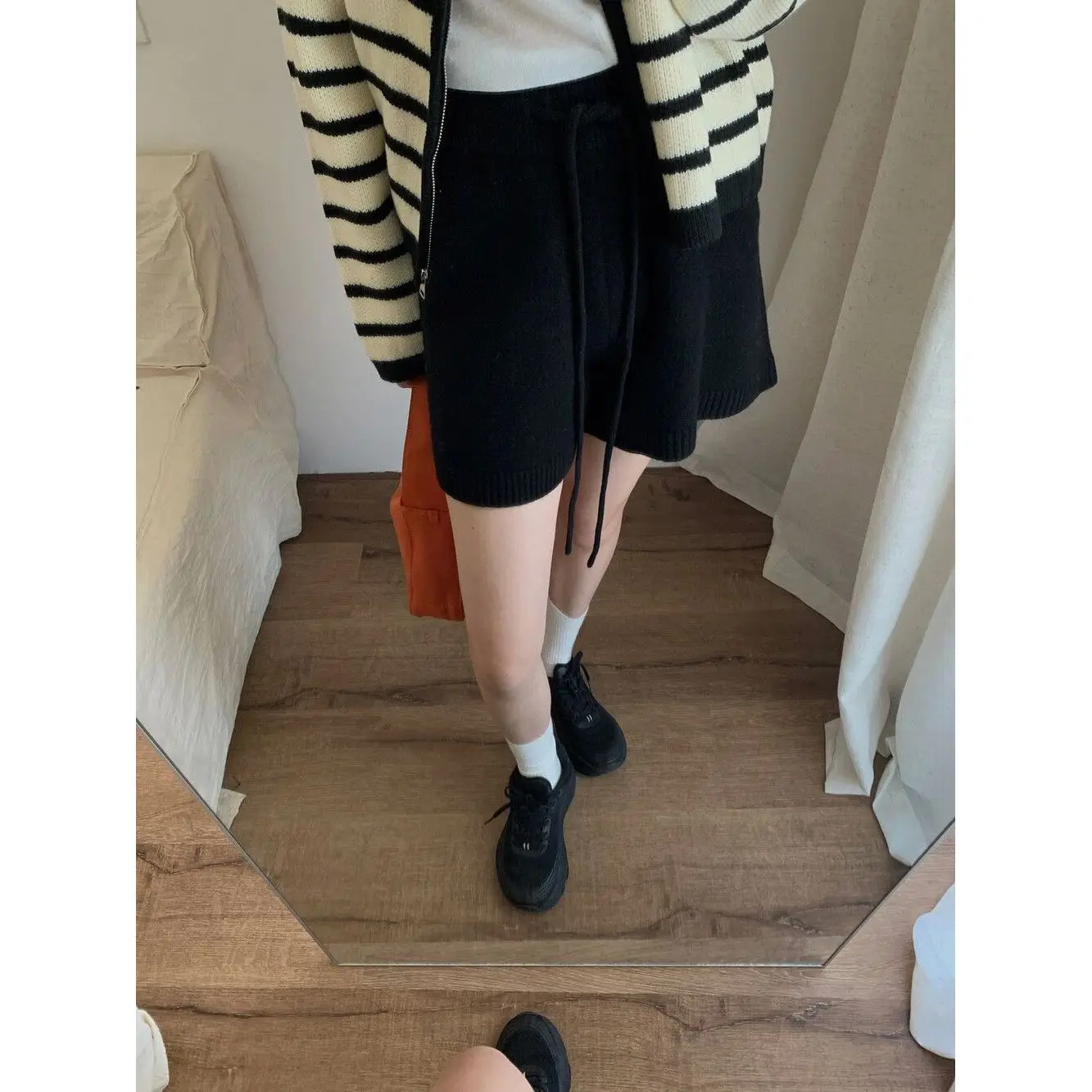 Korean Style Casual Knitted Shorts Women High Waist Wide Leg Pants Pure Color Versatile Loose Fit Comfortable Warmth Autumn W...