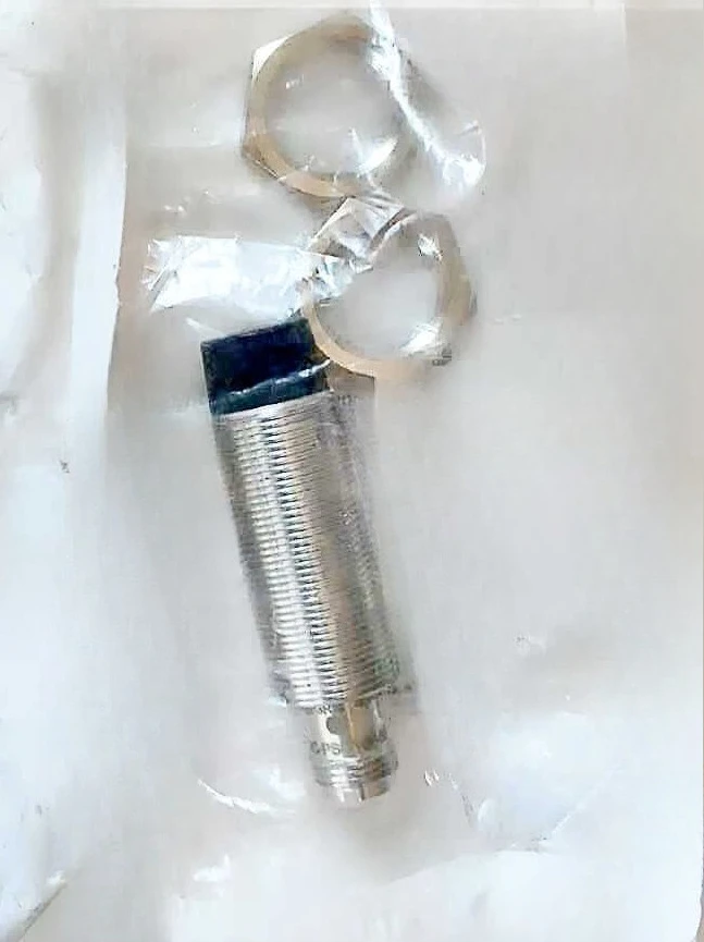 Brand New Original Inductive Proximity Switch BESM18MG-PSC16F-S04G BES03RM Car Accessories Sublimation Blanks