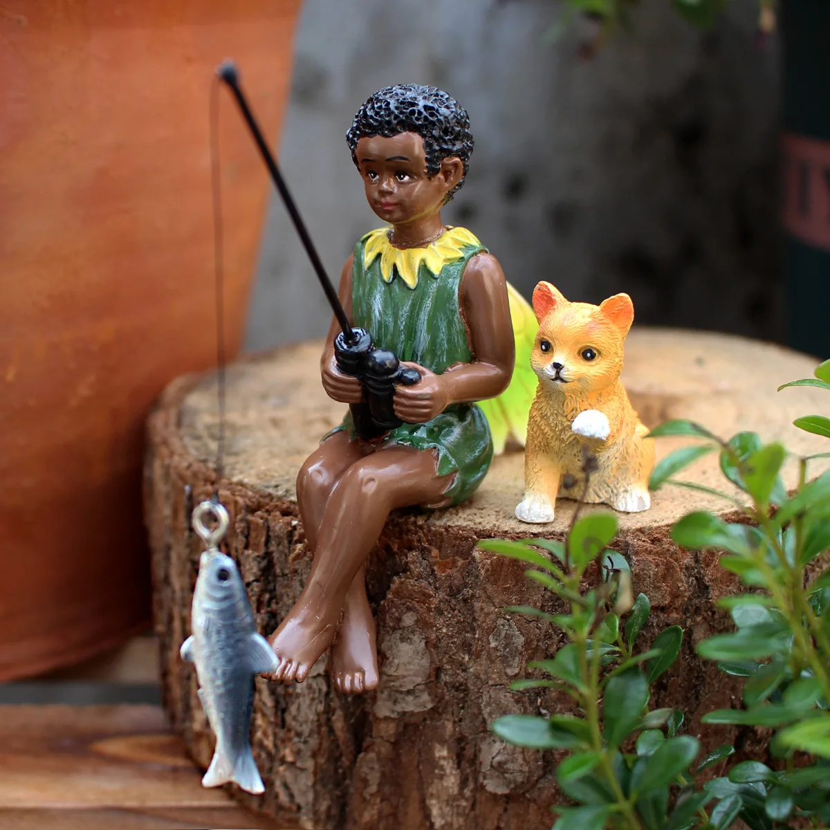 2pcs/set American Style Boy Fishing Statue- Resin Garden Decor for Pond & Fairy Garden