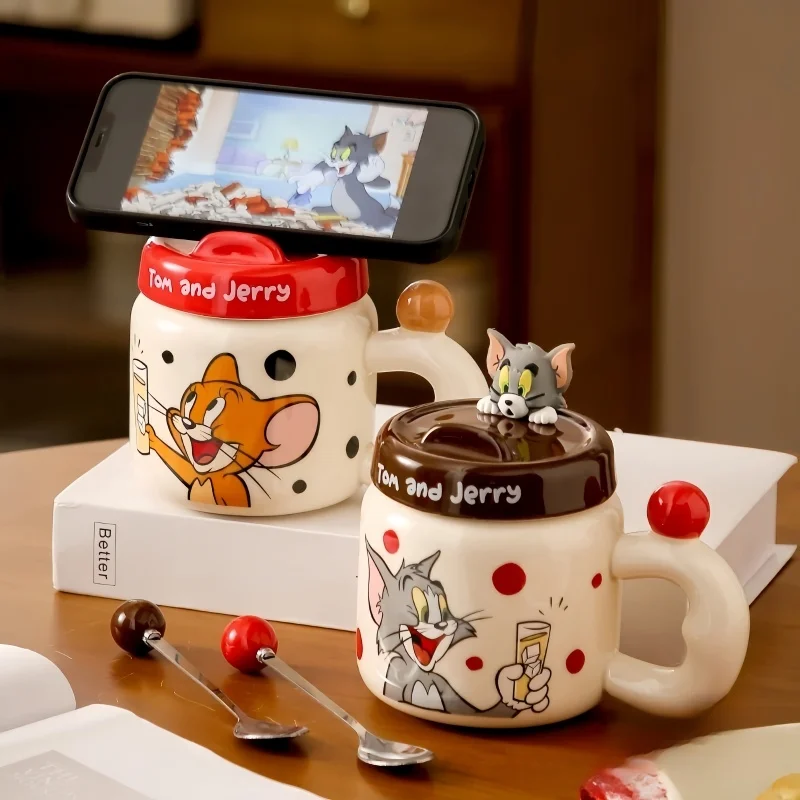 

560ml Cartoon Anime Tom And Jerry Ceramic Water Cup Couple Home Makeup Cute Breakfast Milk Cup Office Coffee Cup Surprise Gift