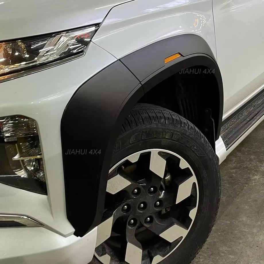 Fit For Mitsubishi L200 TRITON 2019 2020 2021 2022 Matte Black Fender Flares Wheel Arch With Reflector Exterior Accessories