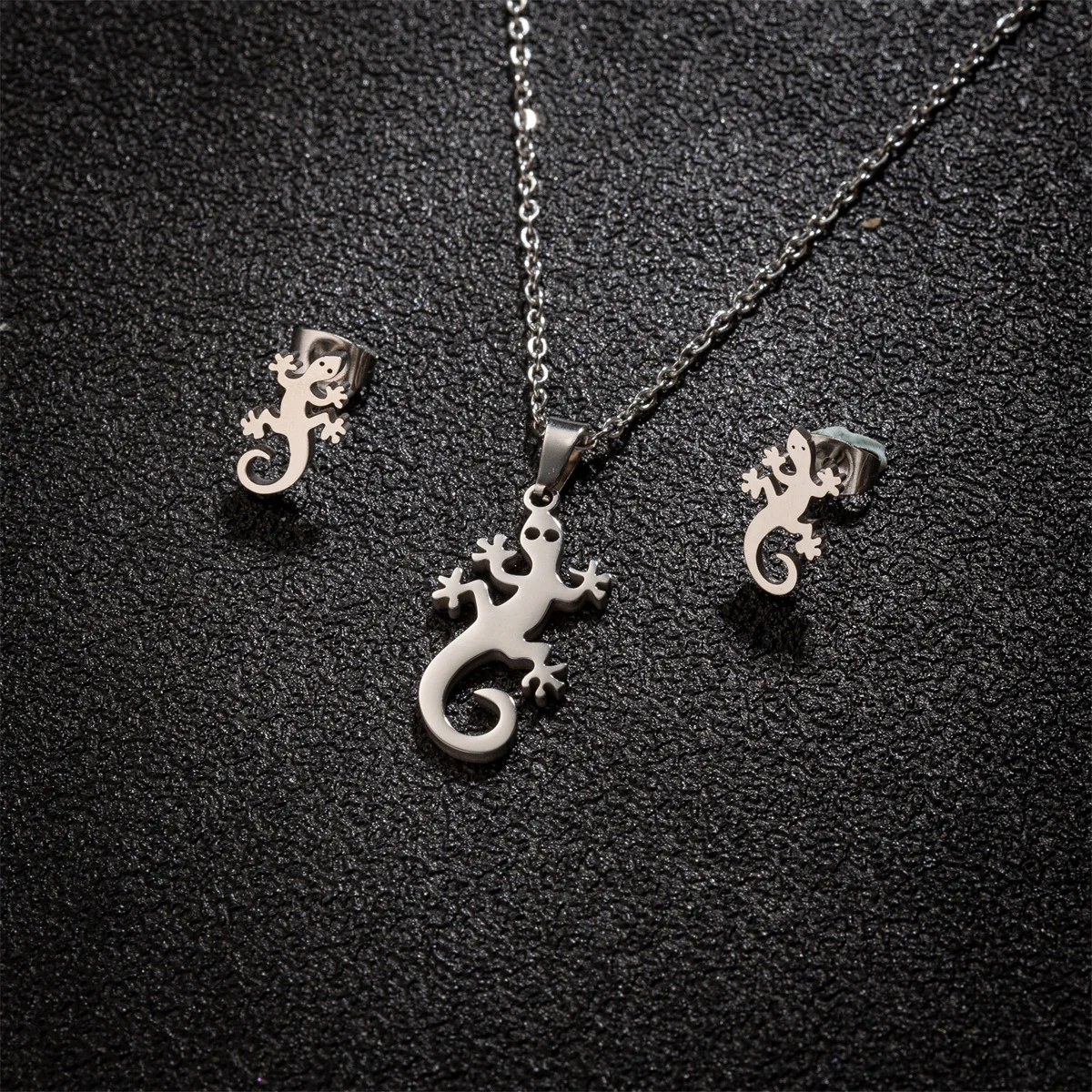 Gothic Fashion Lizard Gecko Animal Pendant Necklace Lot For Women Wholesale Piercing Stud Earring Stainless Steel Jewelry Set