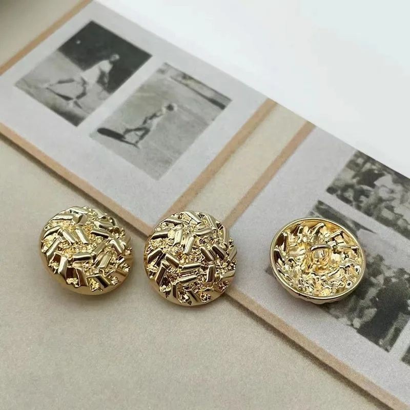 12.5/18/20/23/25mm Gold Silver Black Vintage Metal Button For Clothing Handmade Sewing Buttons DIY Accessories