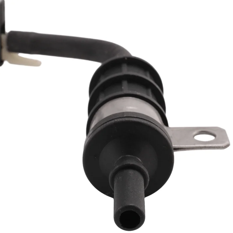 A13P خرطوم تجاوز الوقود خرطوم إرجاع حقن الوقود لرينو 2.0 DCI M9R 8200762577 8200596291 8200417884 8200894668