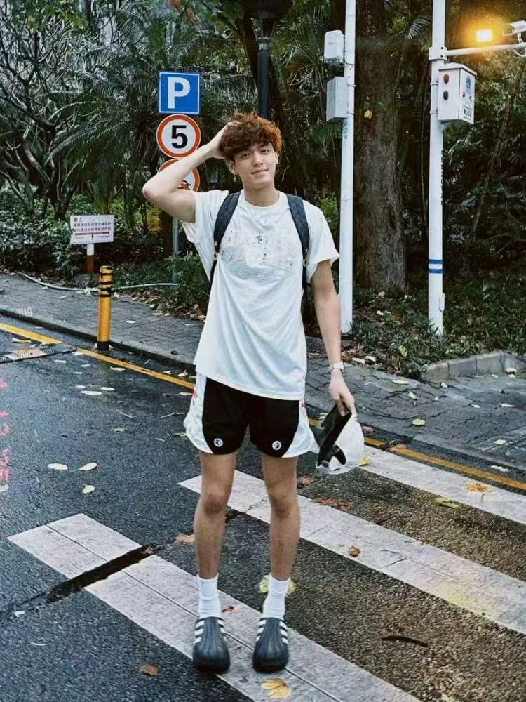 

American Retro Color Blo Five-Point Men's Summer Training orts Casual Fitn Leisure Youth Trend Summer ort Sve T-S...